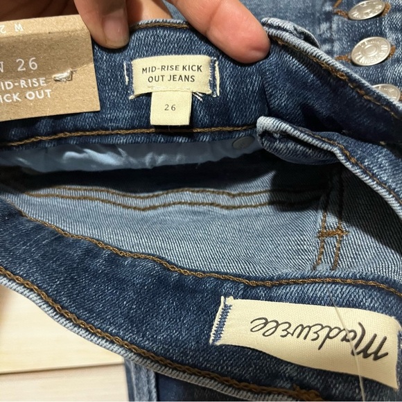Madewell NWT Mid-Rise Kick Out Flare Crop Brinton Wash Jeans 26 - Picture 4 of 8
